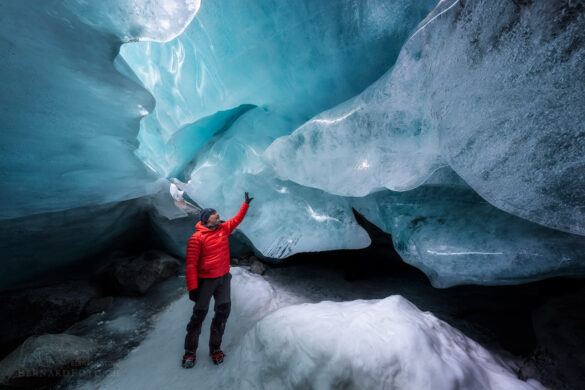 Eisgrotte Morteratsch 2021, Ice cave, Eishöhle Morteratsch, bernardfoto
