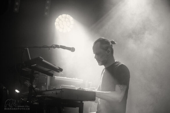 Thomas Fretz Keyboards & Synthesizers